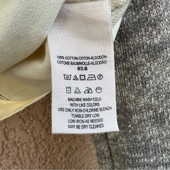 Free People‎ distressed denim jacket with knit sleeves and hood - Size M - Picture 7 of 12